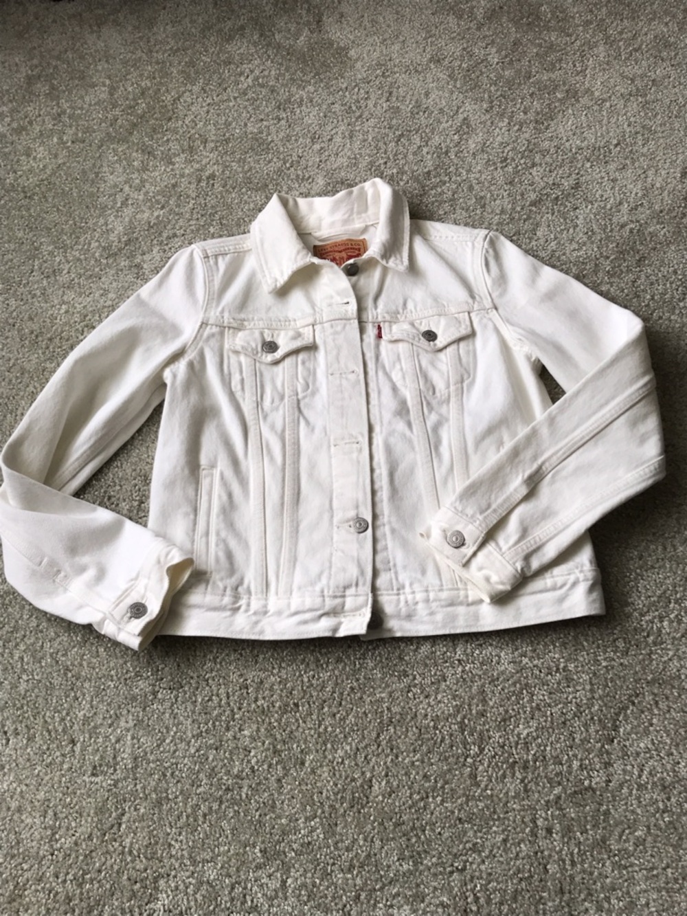 Preowned Levis white denim jean trucker jacket - medium